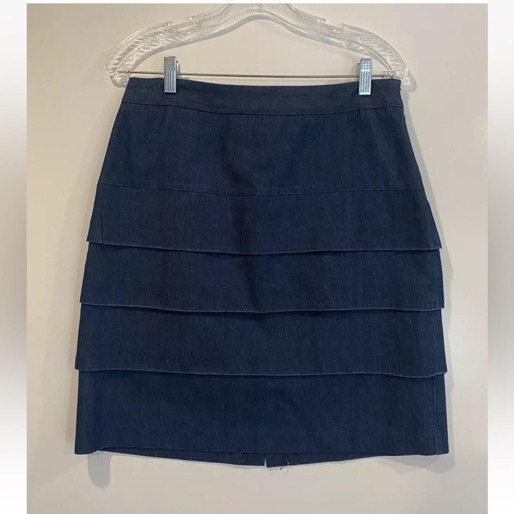 Larry Levine Layered Pleats Denim Skirt‎ Womens Size 8 (1082)